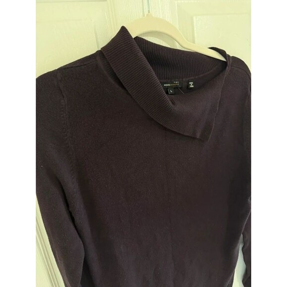BCBGMaxAzria Sweaters - BCBGMaxAzria Purple Knit Sweater Size L